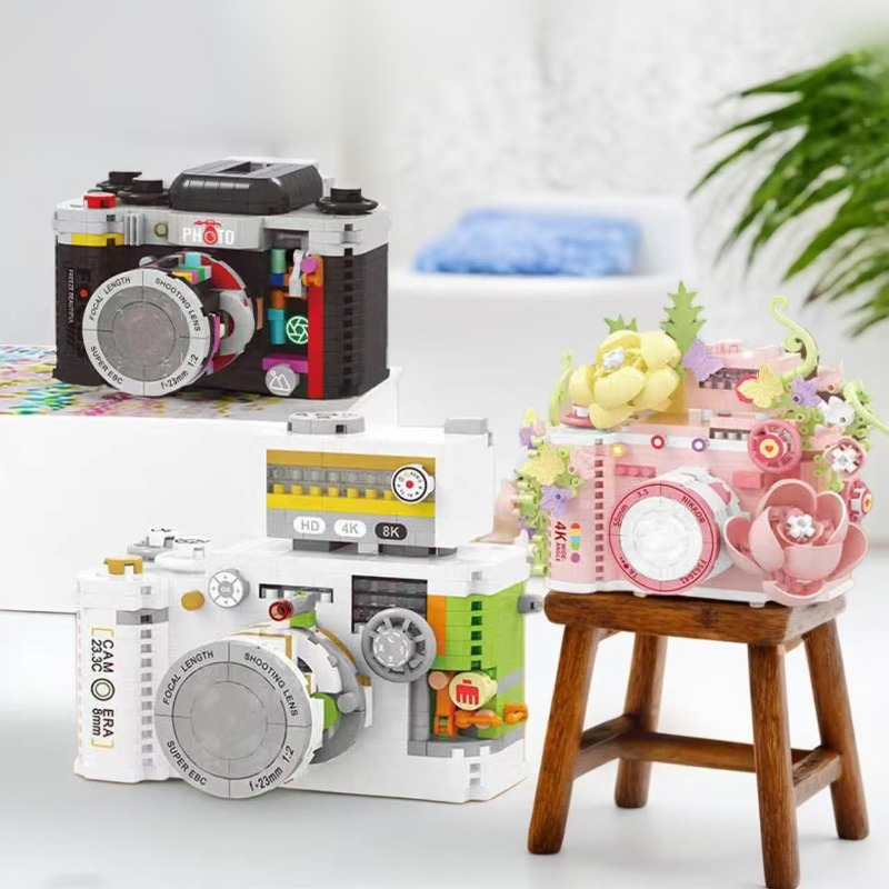 Collectible Vintage Cameras - مجموعة مكعبات بناء على شكل كاميرا