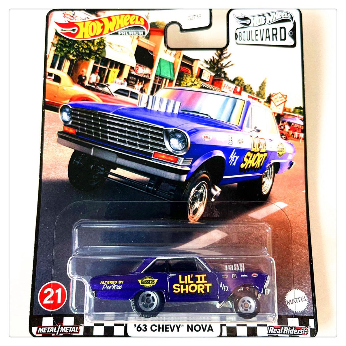 نموذج سيارة عجلات ساخنة بوليفا - مراجعة Mattel Collectible & Vintage Dolls وسعره