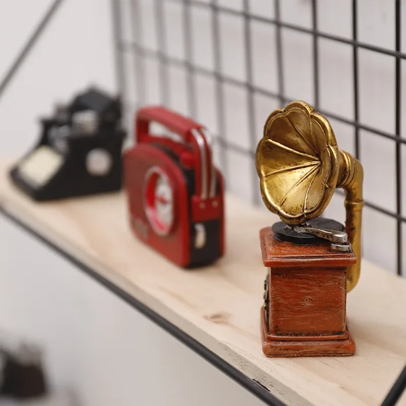 خمر كاميرا صغيرة ديكور سطح الم - مراجعة Collectible Vintage Cameras وسعره
