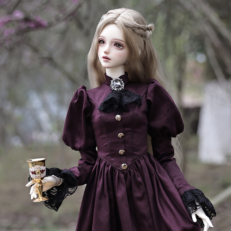 دمية إلينا BJD 1/3 جميلة أنيقة - مراجعة Vintage Collectible Toys وسعره