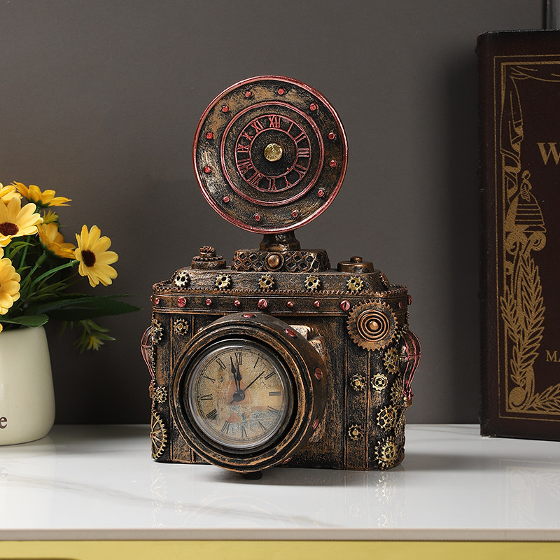 نموذج كاميرا بتصميم أوروبي عتي - مراجعة Collectible Vintage Cameras وسعره