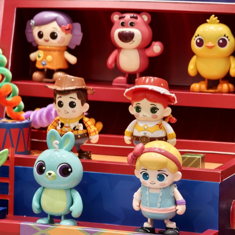 مجسمات ديزني بيكسار توي ستوري  - مراجعة Vintage Disney Collectible وسعره